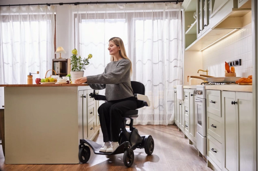 Rear-Wheel Drive Wheelchair