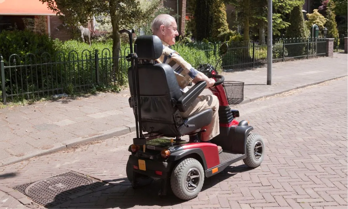How to Maintain a Mobility Scooter to Extend Its Lifespan