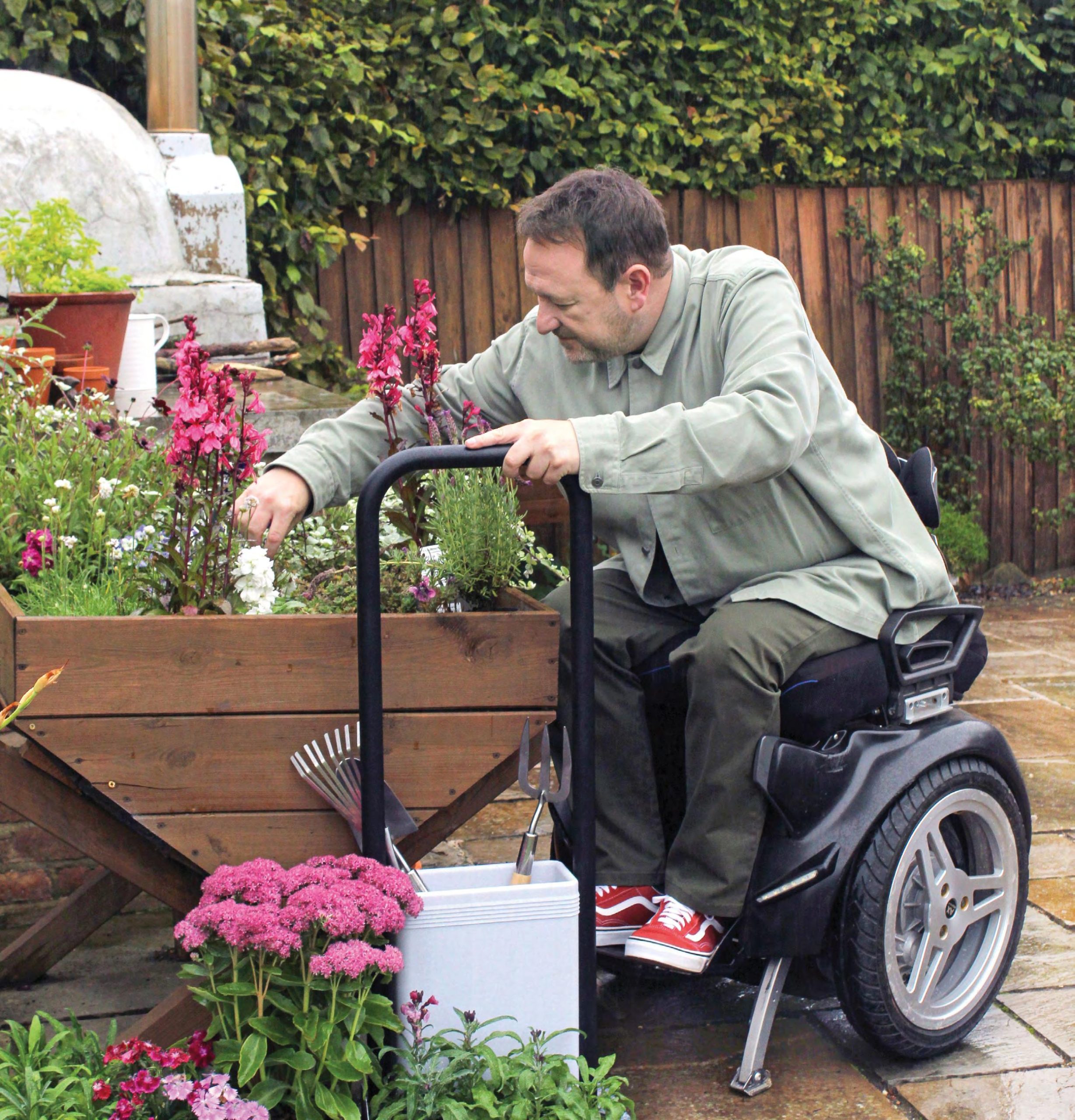 Electric Wheelchairs & Muscle Health: The Truth About Atrophy, Adaptation & Active Preservation
