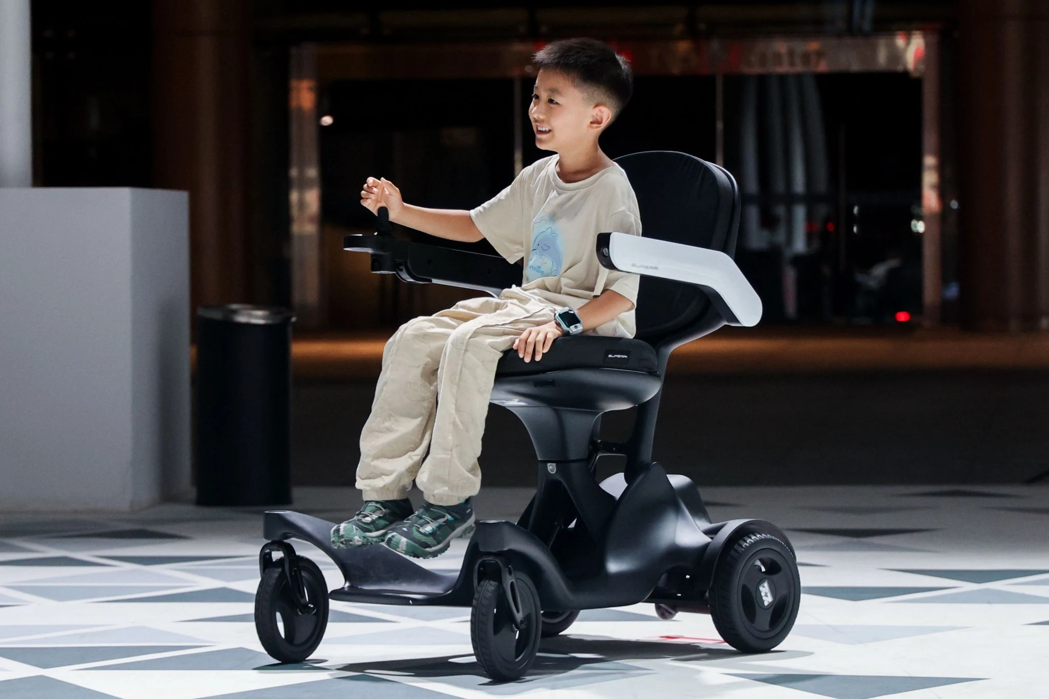 SUPERPI Model P2 Lightest Weight Electric Wheelchair