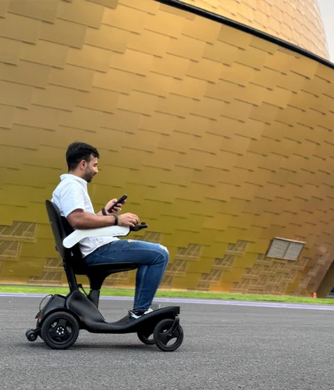 carbon fiber electric wheelchair2