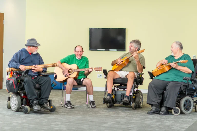 The Ultimate Guide to Choosing an Electric Wheelchair for Seniors (2025 Edition)